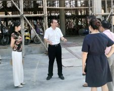 許石明在拿山鎮(zhèn)、葛田鄉(xiāng)調(diào)研鄉(xiāng)村旅游和研學(xué)旅游工作