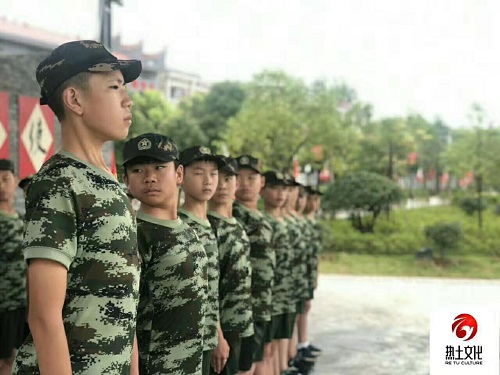 瑞金中小學(xué)生夏令營(yíng)基地那里好