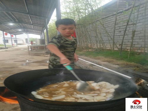軍事拓展夏令營對孩子的好處