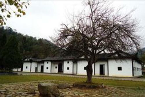井岡山紅色素質拓展基地